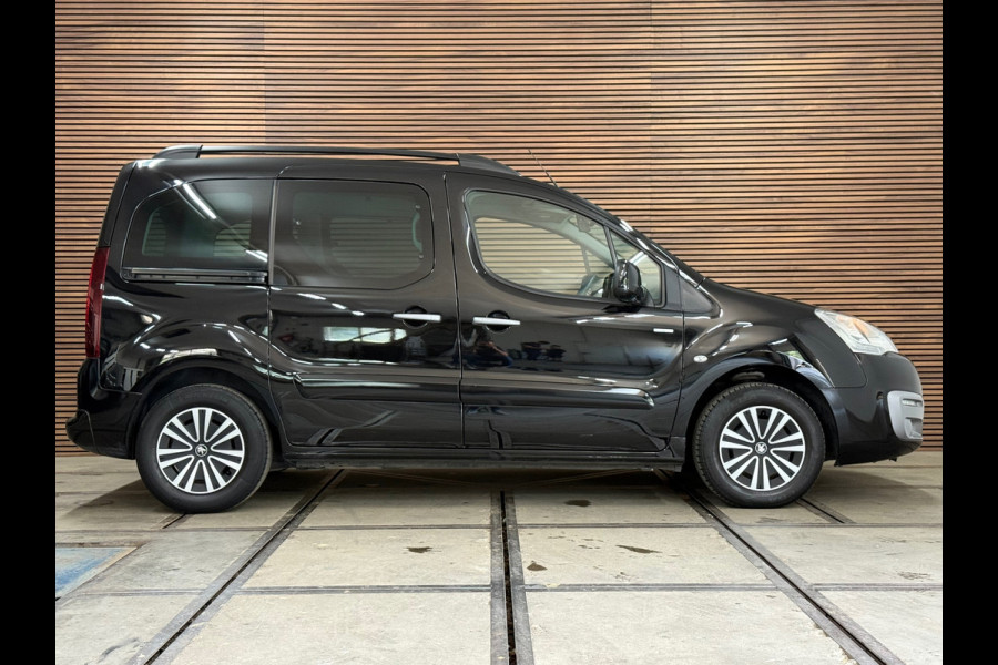 Peugeot Partner Tepee 1.2 PureTech Active | Parkeersensoren | Navigatie | 2x schuifdeur