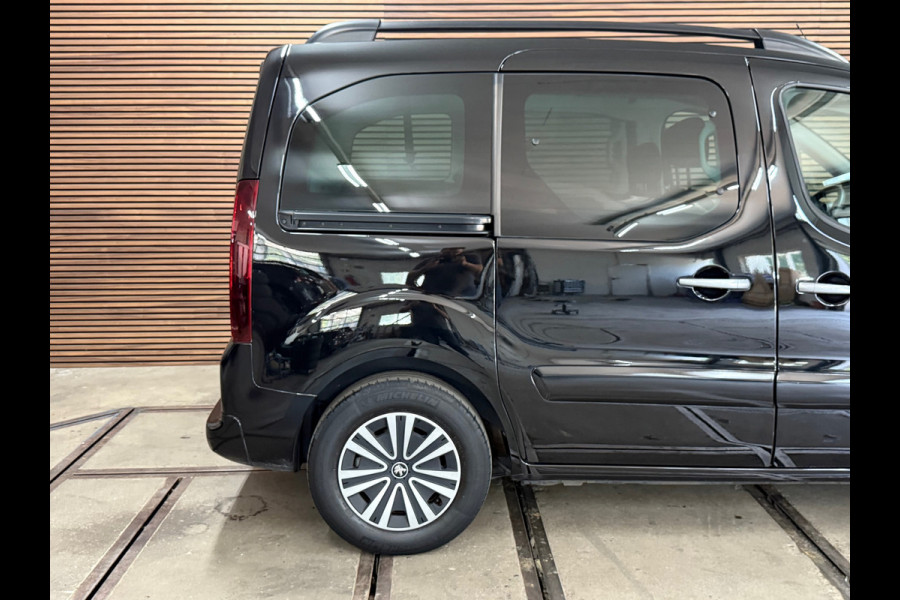 Peugeot Partner Tepee 1.2 PureTech Active | Parkeersensoren | Navigatie | 2x schuifdeur