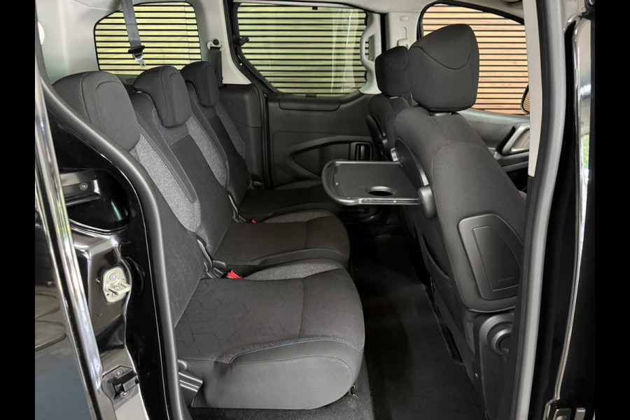 Peugeot Partner Tepee 1.2 PureTech Active | Parkeersensoren | Navigatie | 2x schuifdeur