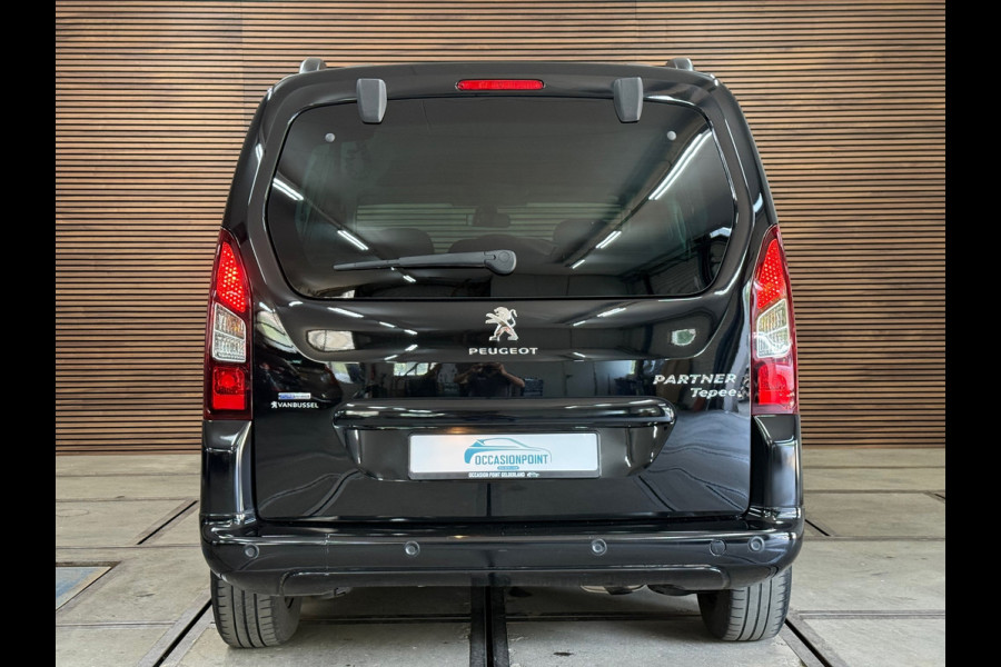 Peugeot Partner Tepee 1.2 PureTech Active | Parkeersensoren | Navigatie | 2x schuifdeur