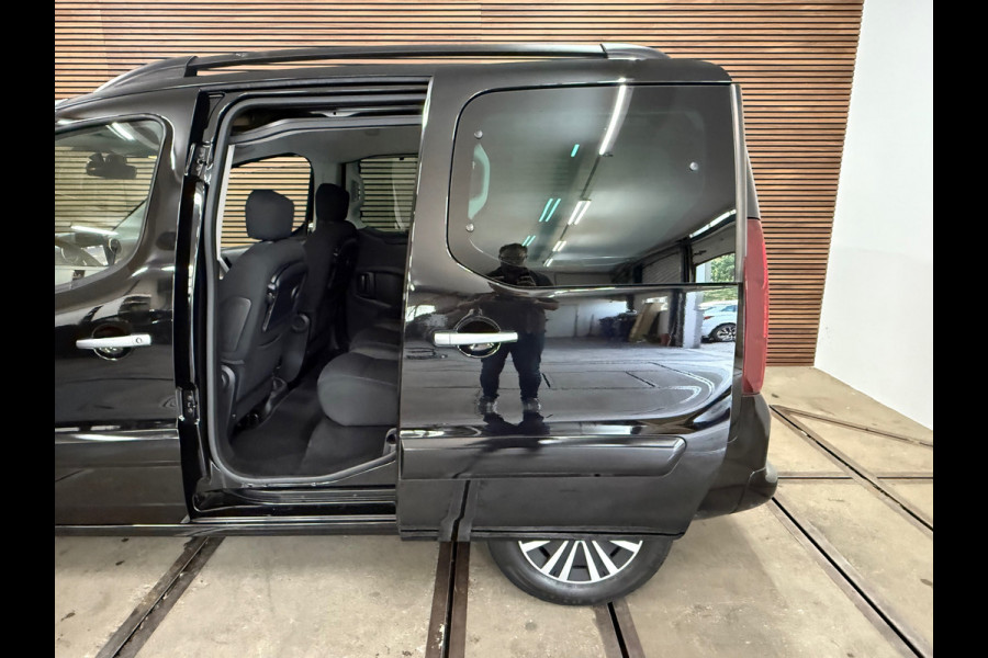 Peugeot Partner Tepee 1.2 PureTech Active | Parkeersensoren | Navigatie | 2x schuifdeur