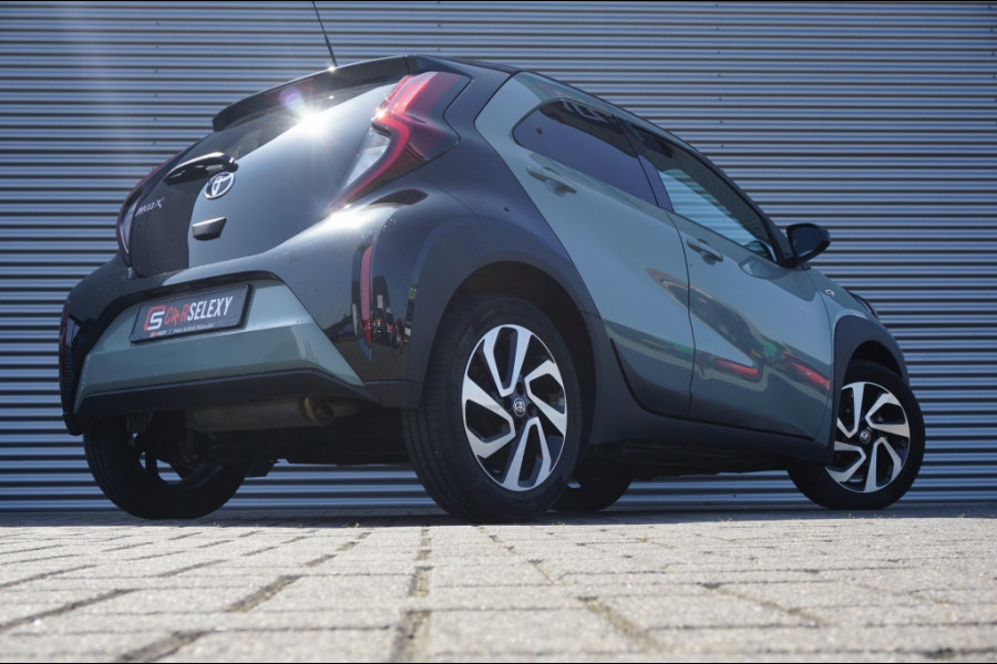 Toyota Aygo X 72PK Pulse AUTOMAAT CARPLAY | STOELVERW. | CAMERA | ADAPTIVE!