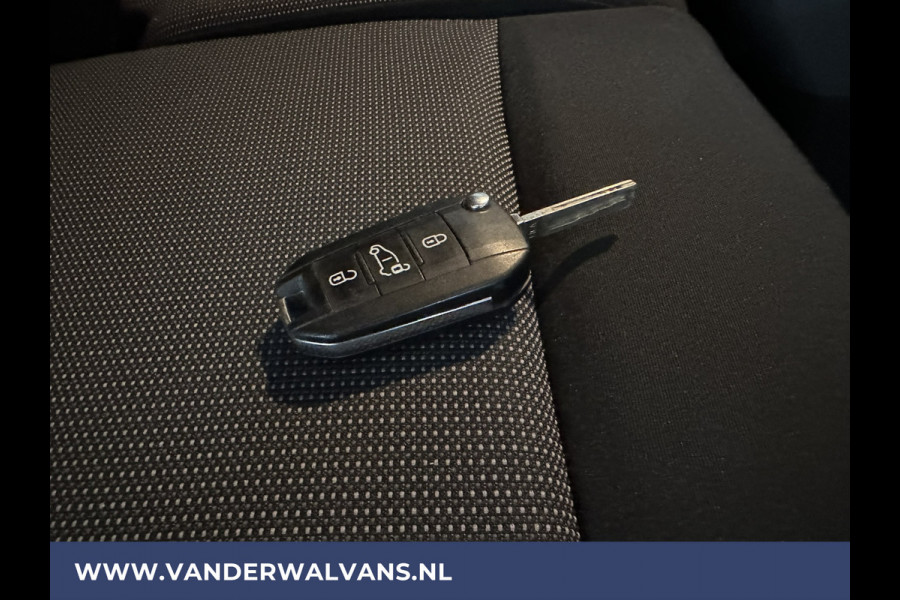 Opel Vivaro 2.0 CDTI 145pk L3H1 Euro6 Airco | Camera | Navigatie | Apple Carplay | Android Auto | 2500kg Trekhaak Cruisecontrol, Parkeersensoren, Bijrijdersbank