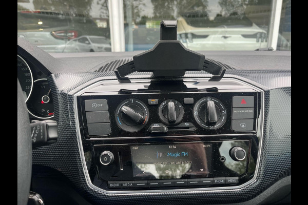 Volkswagen up! 1.0 BMT move up! 60pk Metaal lak | Airco | 5 deurs | Nette auto | Bluetooth