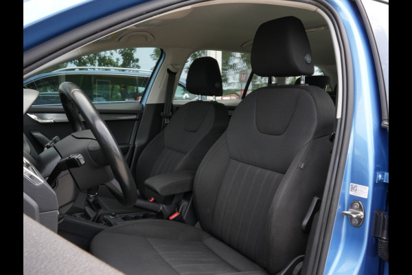 Škoda Octavia Combi 1.5 TSI Greentech Style Business | Navigatie | Climate Control | Led | Stoelverwarming