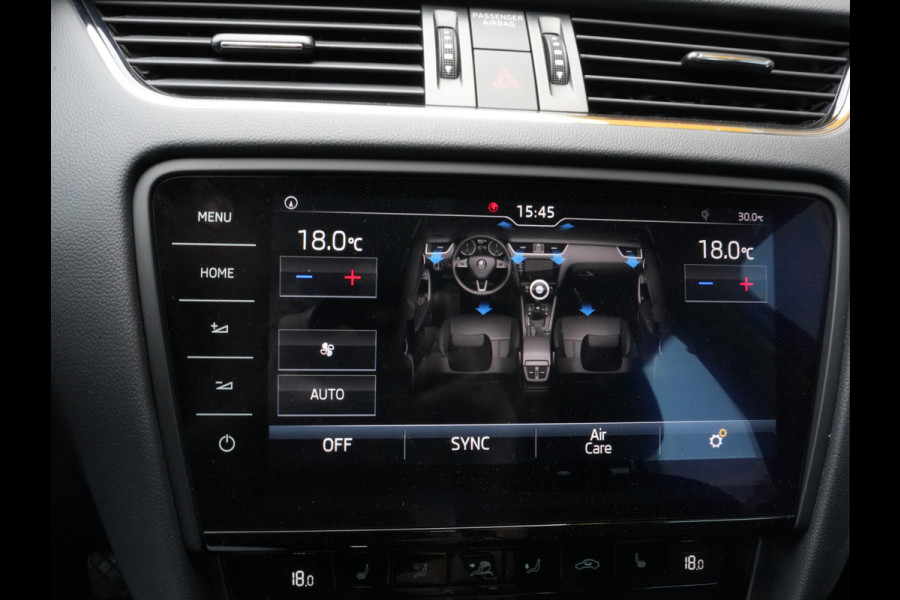 Škoda Octavia Combi 1.5 TSI Greentech Style Business | Navigatie | Climate Control | Led | Stoelverwarming