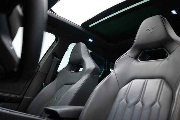 CUPRA Formentor 1.4 e-Hybrid Performance |Pano|Memory|Carplay|Trekhaak|