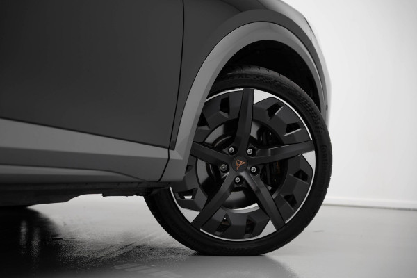 CUPRA Formentor 1.4 e-Hybrid Performance |Pano|Memory|Carplay|Trekhaak|