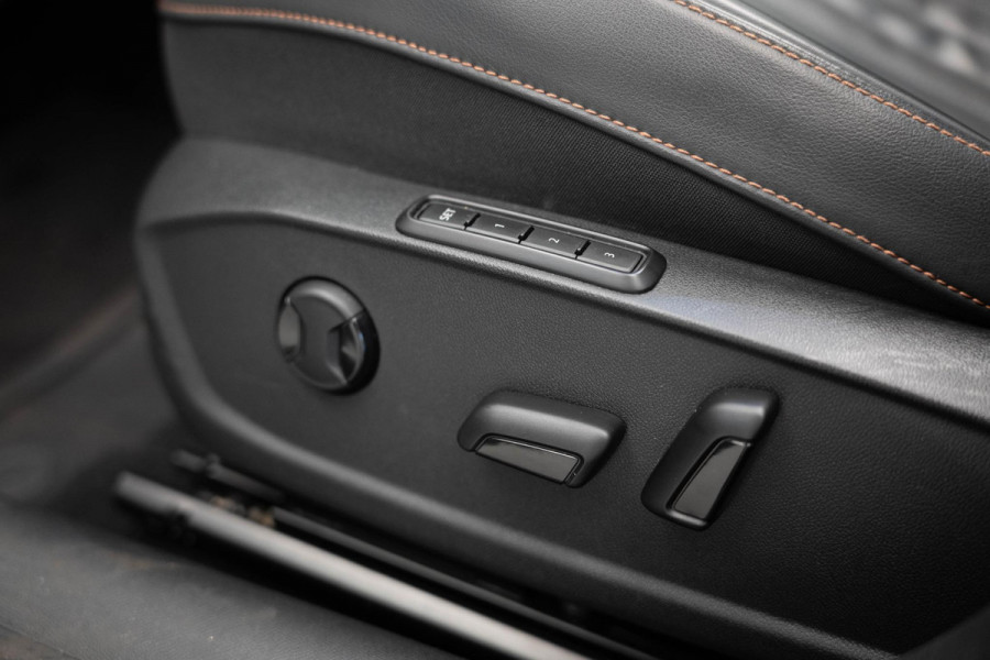 CUPRA Formentor 1.4 e-Hybrid Performance |Pano|Memory|Carplay|Trekhaak|