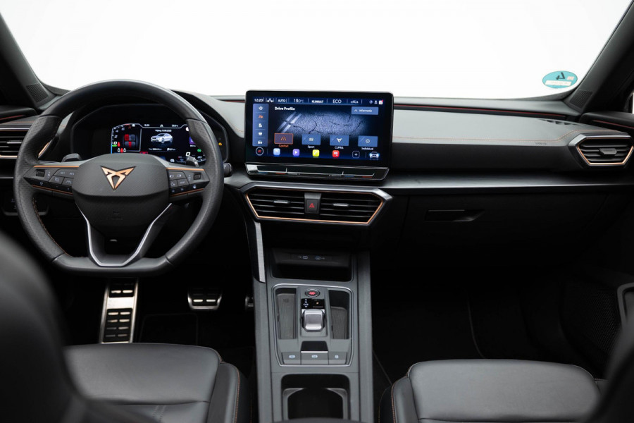 CUPRA Formentor 1.4 e-Hybrid Performance |Pano|Memory|Carplay|Trekhaak|
