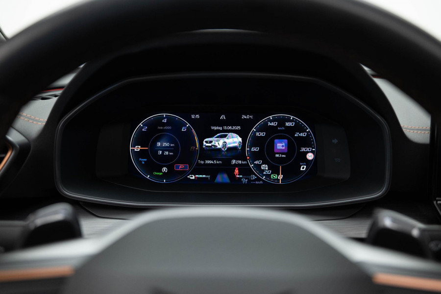 CUPRA Formentor 1.4 e-Hybrid Performance |Pano|Memory|Carplay|Trekhaak|