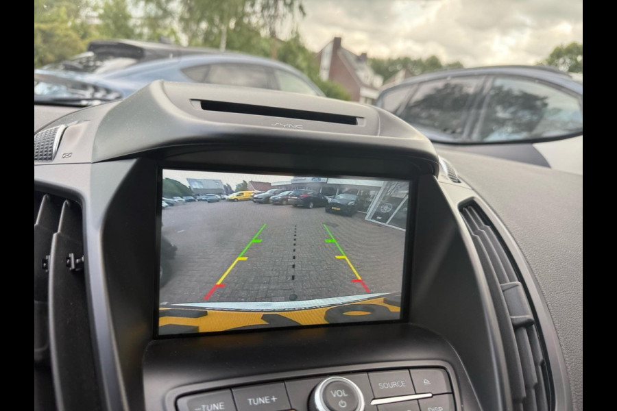 Ford Kuga 1.5 EcoBoost Titanium 120pk Trekhaak | Achteruitrijcamera | Cruise control | Apple Carplay / Android auto | Dealer onderhouden