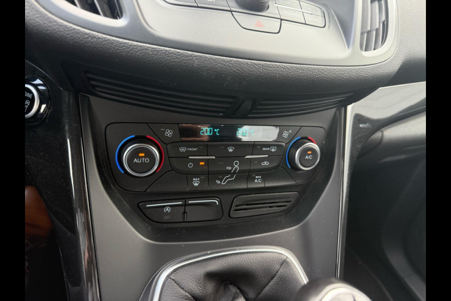 Ford Kuga 1.5 EcoBoost Titanium 120pk Trekhaak | Achteruitrijcamera | Cruise control | Apple Carplay / Android auto | Dealer onderhouden