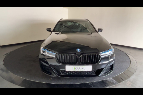 BMW 5 Serie Touring 530e Business Edition Plus | M-sport pakket | Parking pack | Connected pack professional