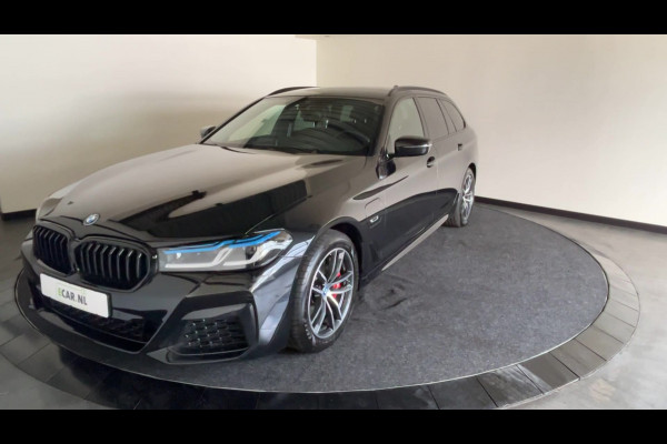BMW 5 Serie Touring 530e Business Edition Plus | M-sport pakket | Parking pack | Connected pack professional