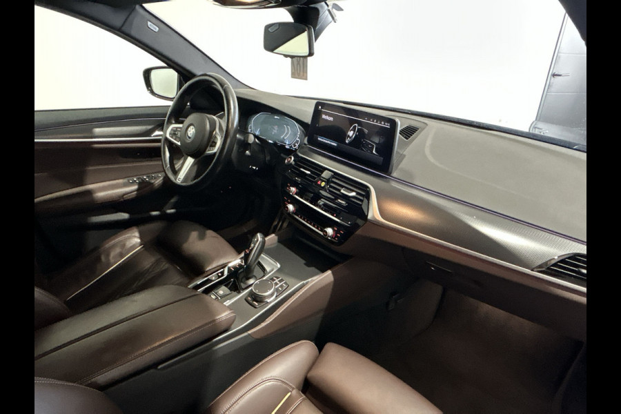 BMW 5 Serie Touring 530e Business Edition Plus | M-sport pakket | Parking pack | Connected pack professional