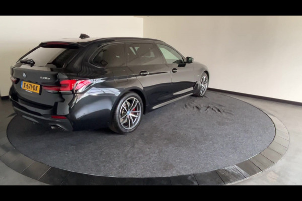 BMW 5 Serie Touring 530e Business Edition Plus | M-sport pakket | Parking pack | Connected pack professional