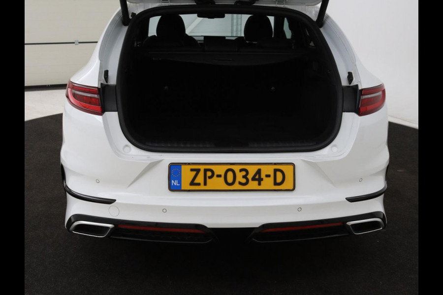 Kia ProCeed 1.4 T-GDI GT-PlusLine | Panoramadak | Stoel & stuurverwarming | Camera | Carplay | Keyless | Memory | JBL