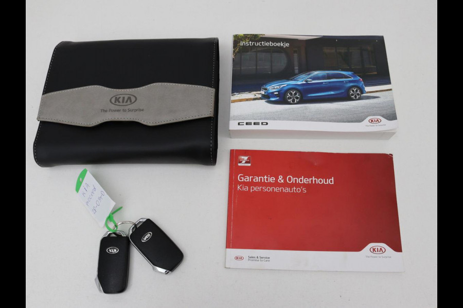 Kia ProCeed 1.4 T-GDI GT-PlusLine | Panoramadak | Stoel & stuurverwarming | Camera | Carplay | Keyless | Memory | JBL