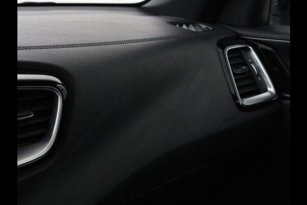 Kia ProCeed 1.4 T-GDI GT-PlusLine | Panoramadak | Stoel & stuurverwarming | Camera | Carplay | Keyless | Memory | JBL