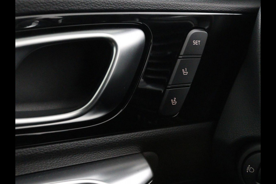 Kia ProCeed 1.4 T-GDI GT-PlusLine | Panoramadak | Stoel & stuurverwarming | Camera | Carplay | Keyless | Memory | JBL