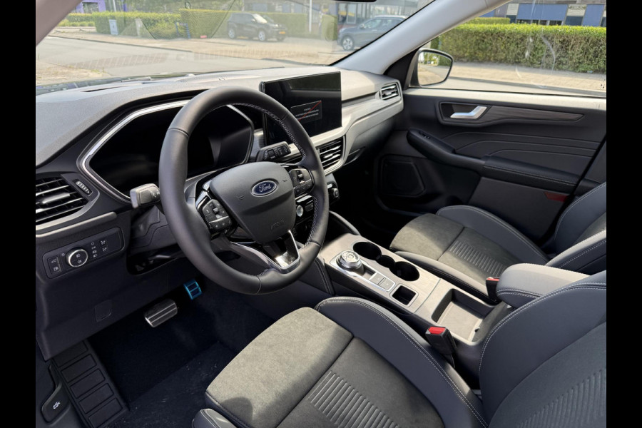 Ford Kuga 2.5 PHEV Active X Zuid | Panoramadak + Technology Pack + Winter Pack + Wegklapbare trekhaak + 19 inch lichtmetalen velgen +  Reservewiel | Magnetic | Prijs incl. 4.000 Ford voordeel