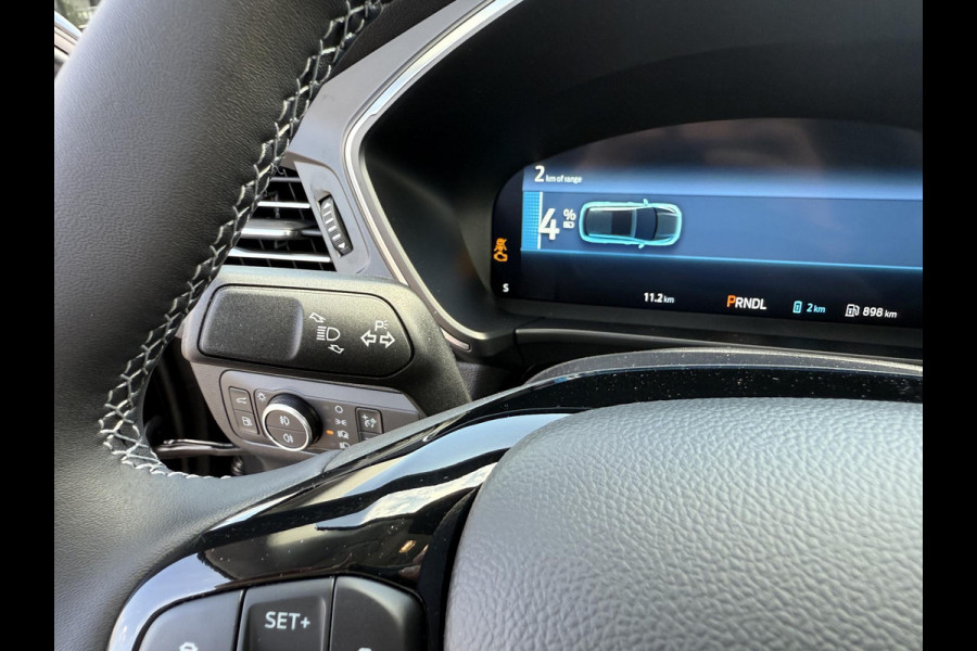 Ford Kuga 2.5 PHEV Active X Zuid | Panoramadak + Technology Pack + Winter Pack + Wegklapbare trekhaak + 19 inch lichtmetalen velgen +  Reservewiel | Magnetic | Prijs incl. 4.000 Ford voordeel