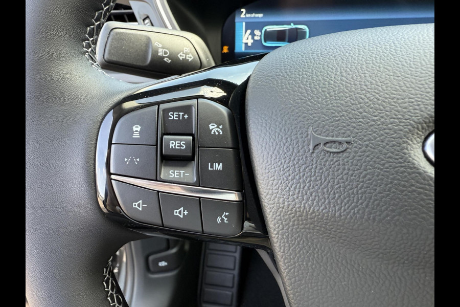 Ford Kuga 2.5 PHEV Active X Zuid | Panoramadak + Technology Pack + Winter Pack + Wegklapbare trekhaak + 19 inch lichtmetalen velgen +  Reservewiel | Magnetic | Prijs incl. 4.000 Ford voordeel
