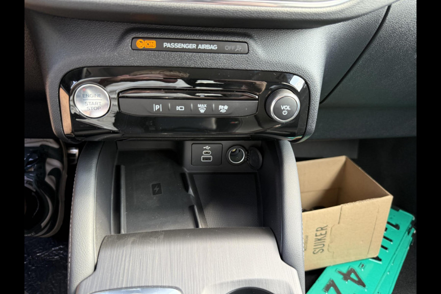 Ford Kuga 2.5 PHEV Active X Zuid | Panoramadak + Technology Pack + Winter Pack + Wegklapbare trekhaak + 19 inch lichtmetalen velgen +  Reservewiel | Magnetic | Prijs incl. 4.000 Ford voordeel