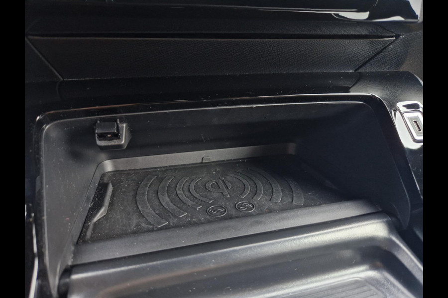 Peugeot 2008 1.2 PureTech 130 GT Line Peugeot 2008 1.2 PureTech 130 GT Line