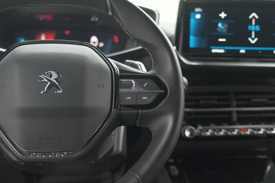 Peugeot 208 PureTech 131 EAT8 GT | Camera | Dodehoekdetectie | Navigatie | Carplay