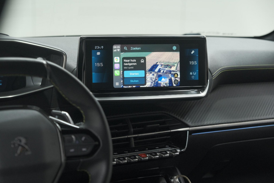 Peugeot 208 PureTech 131 EAT8 GT | Camera | Dodehoekdetectie | Navigatie | Carplay