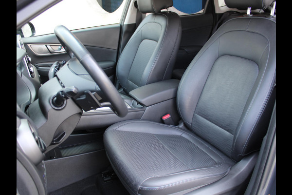 Hyundai Kona EV Premium 64 kWh | 482 KM ACTIERADIUS | ALL SEASON BANDEN |