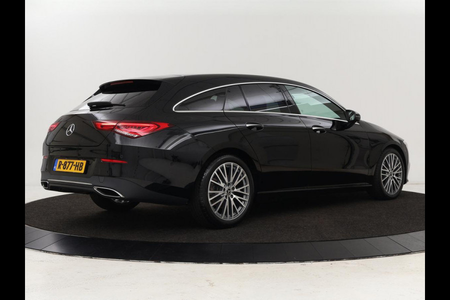 Mercedes-Benz CLA-Klasse Shooting Brake 180 Luxury Line | Camera | Leder | Sfeerverlichting | Stoelverwarming | Adaptive cruise | Navigatie | LED