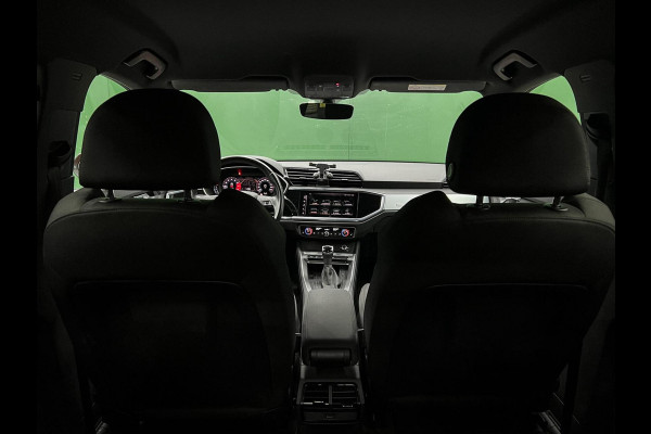 Audi Q3 35 TFSI S-Line Automaat | Lane | Led | Virtual