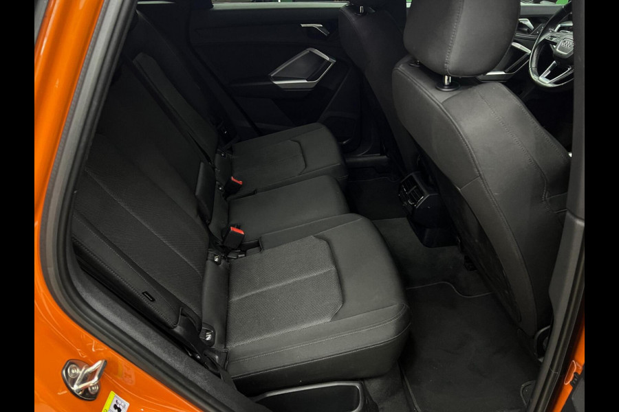 Audi Q3 35 TFSI S-Line Automaat | Lane | Led | Virtual