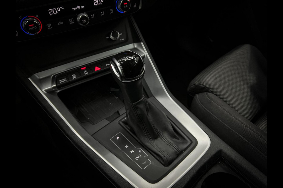 Audi Q3 35 TFSI S-Line Automaat | Lane | Led | Virtual