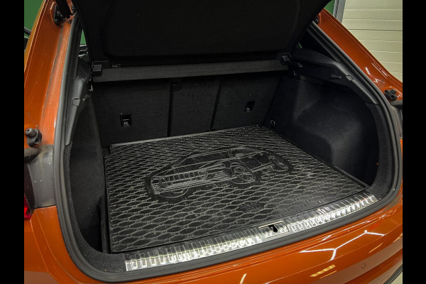 Audi Q3 35 TFSI S-Line Automaat | Lane | Led | Virtual