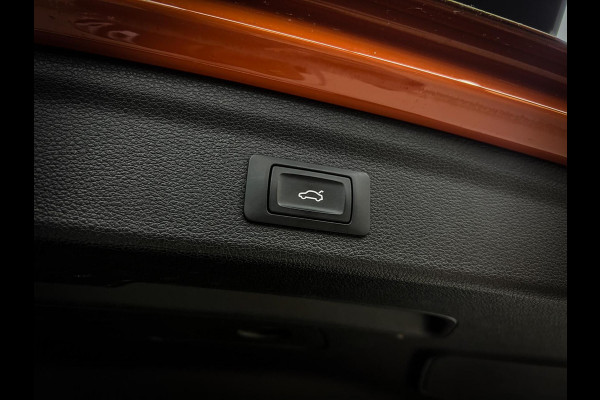 Audi Q3 35 TFSI S-Line Automaat | Lane | Led | Virtual
