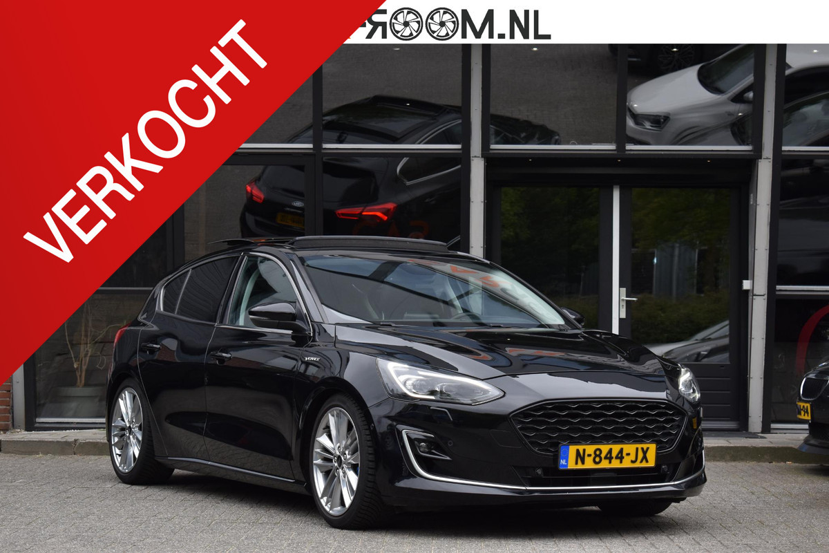Ford Focus 1.5 EcoBoost ST Line Business Vignale Pano HUD Lane Stuurvw. Camera Ford Focus 1.5 EcoBoost ST Line Business Vignale Pano HUD Lane Stuurvw. Camera