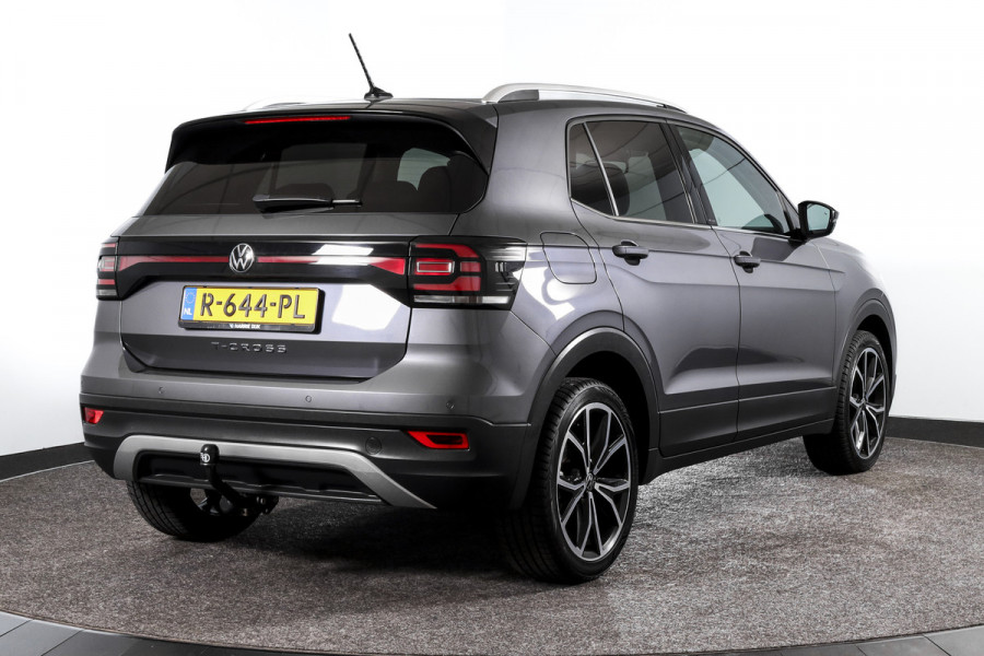 Volkswagen T-Cross 1.0 TSI Style 110 PK - Automaat | Dig. Cockpit | Adapt. Cruise | Stoelverw. | PDC |  App. Connect | ECC | LM 18" | Trekhaak |