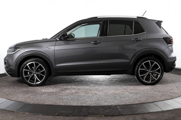 Volkswagen T-Cross 1.0 TSI Style 110 PK - Automaat | Dig. Cockpit | Adapt. Cruise | Stoelverw. | PDC |  App. Connect | ECC | LM 18" | Trekhaak |