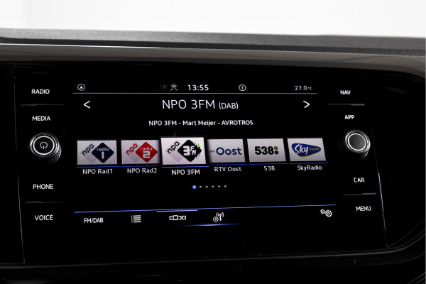 Volkswagen T-Cross 1.0 TSI Style 110 PK - Automaat | Dig. Cockpit | Adapt. Cruise | Stoelverw. | PDC |  App. Connect | ECC | LM 18" | Trekhaak |