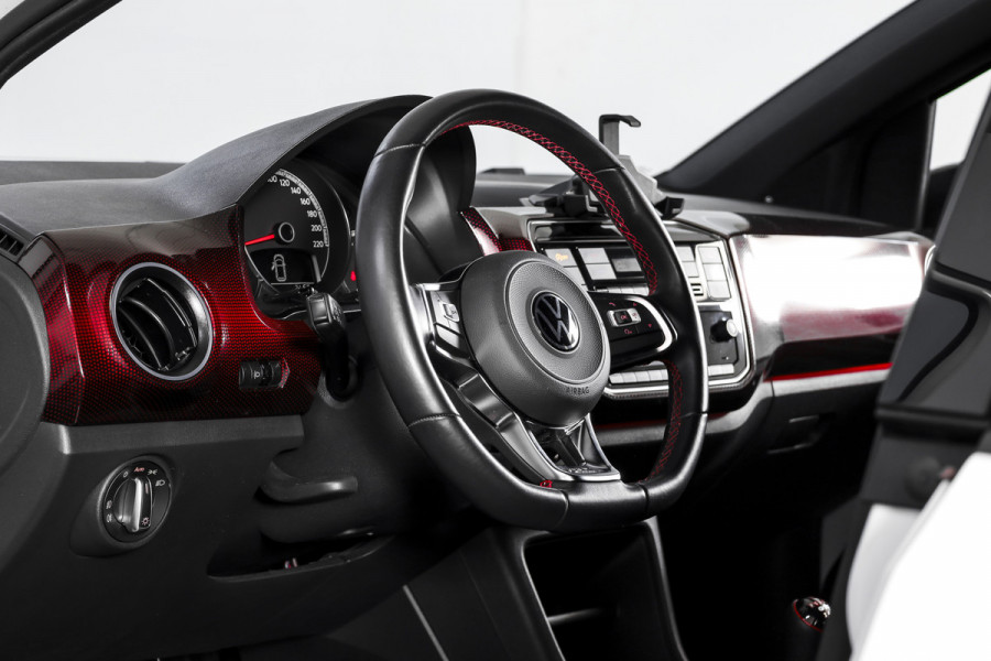 Volkswagen up! 1.0 TSI GTI 116 PK | Cruise | PDC | Camera | ECC | Beats Audio | DAB | LM 17" |
