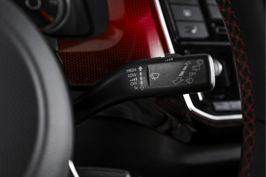 Volkswagen up! 1.0 TSI GTI 116 PK | Cruise | PDC | Camera | ECC | Beats Audio | DAB | LM 17" |