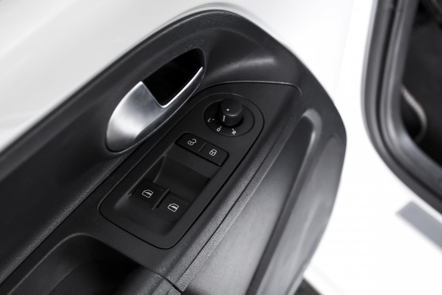 Volkswagen up! 1.0 TSI GTI 116 PK | Cruise | PDC | Camera | ECC | Beats Audio | DAB | LM 17" |
