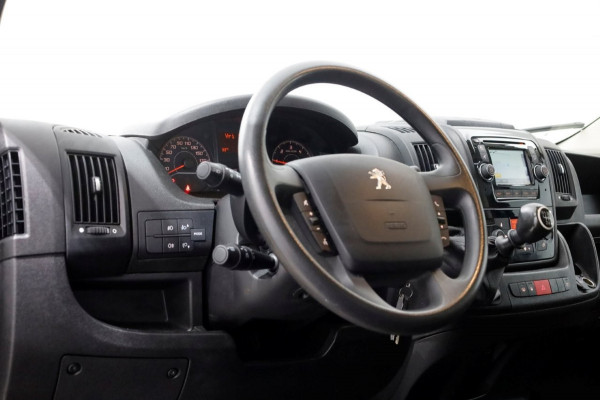 Peugeot Boxer 2.0 BlueHDI 130pk E6 L2H2 Premium Pack Airco/Camera/Navi 06-2019