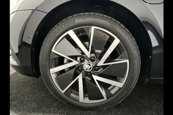 Škoda Octavia Combi 1.4 TSI RS iV PHEV Business | Panoramadak | Stoelverwarming