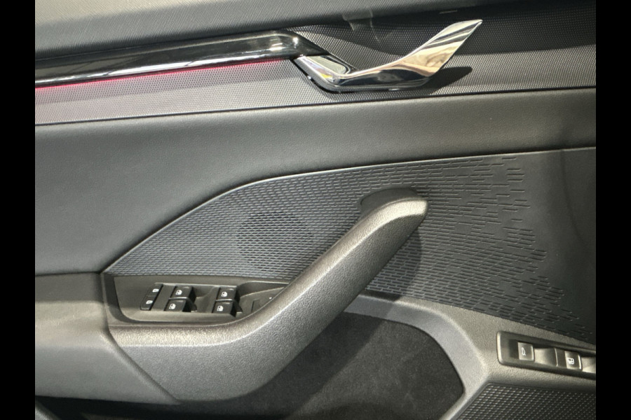 Škoda Octavia Combi 1.4 TSI RS iV PHEV Business | Panoramadak | Stoelverwarming