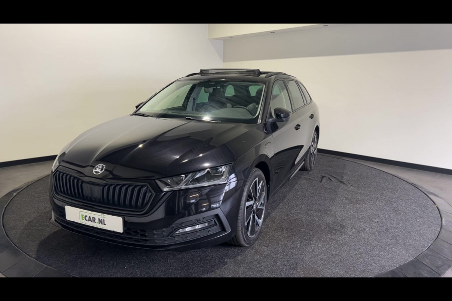Škoda Octavia Combi 1.4 TSI RS iV PHEV Business | Panoramadak | Stoelverwarming